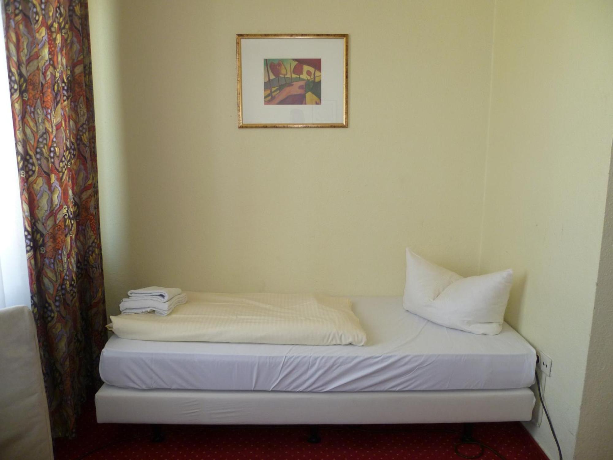 Domo Hotel Mondial — Photos 1